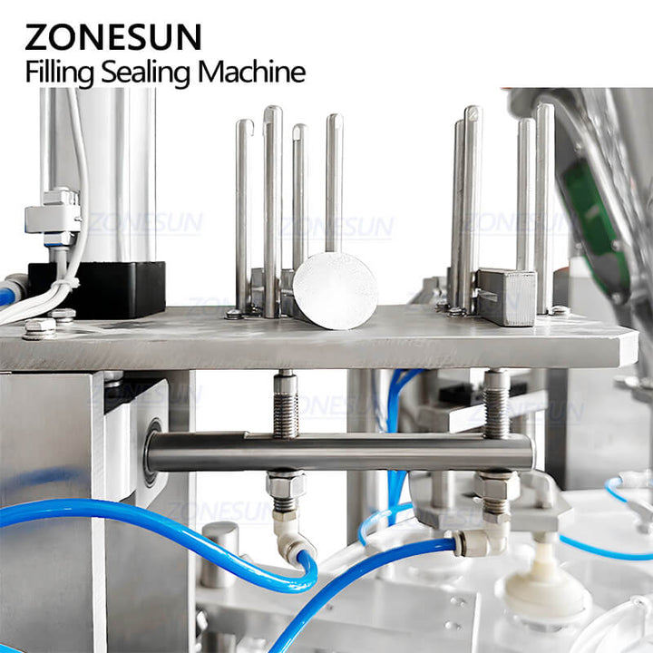 film feeding structure of cup filling sealing machine