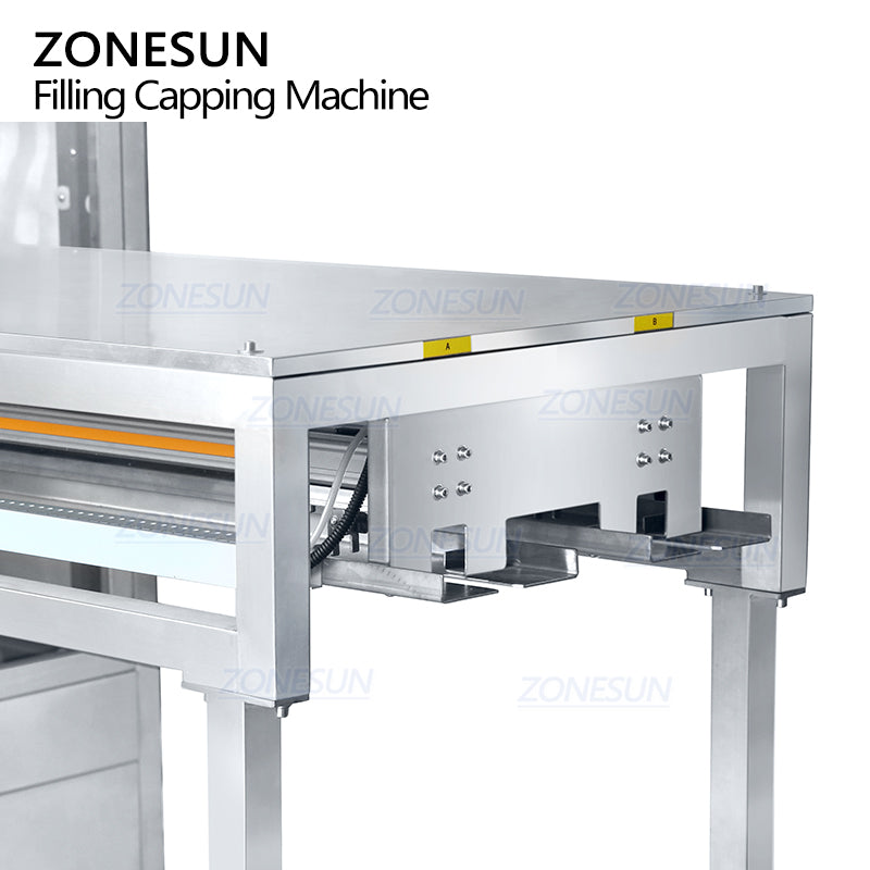 feeding structure of pouch filling capping machine