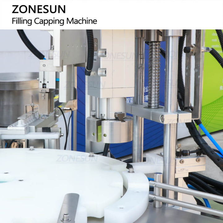 capping structure of liquid filling capping machine