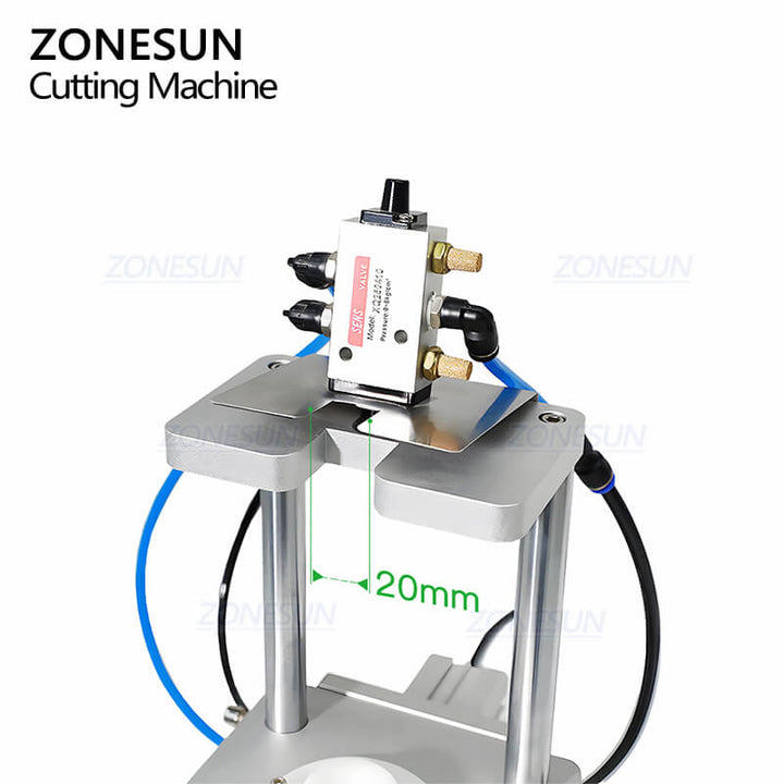 cap placing component of tube cutting machine