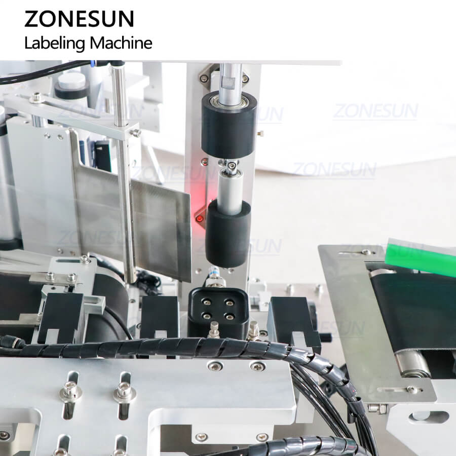 labeling module of wrap around labeling machine