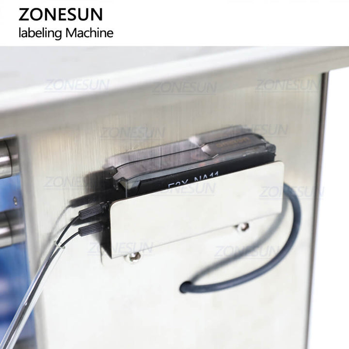 sensor of semi-automatic corner labeler fortamper evident labels