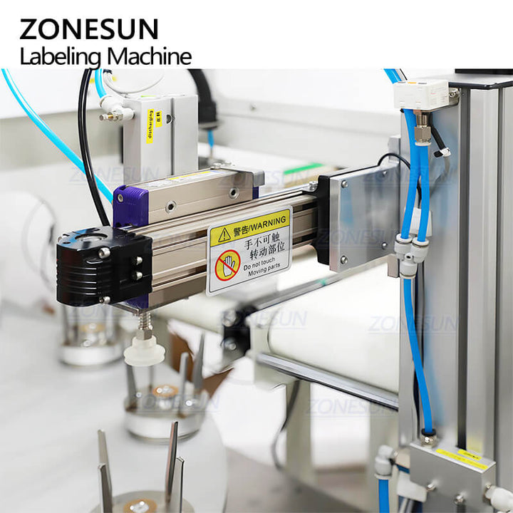 placing structure of shrink sleeve labeling machine