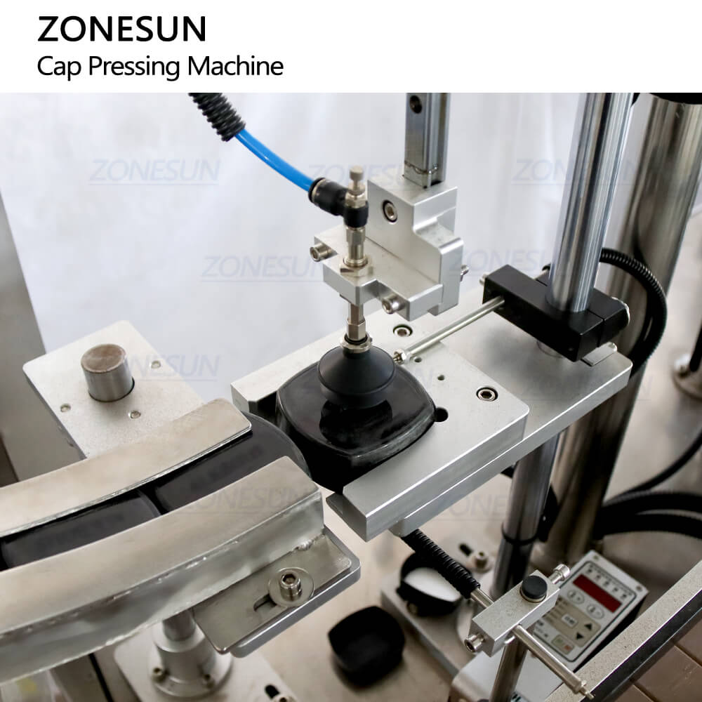 cap feeding structure of capping machine