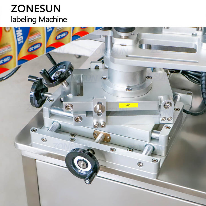 adjustment hand structure of ZS-TB300L automatic bottle labeling machine