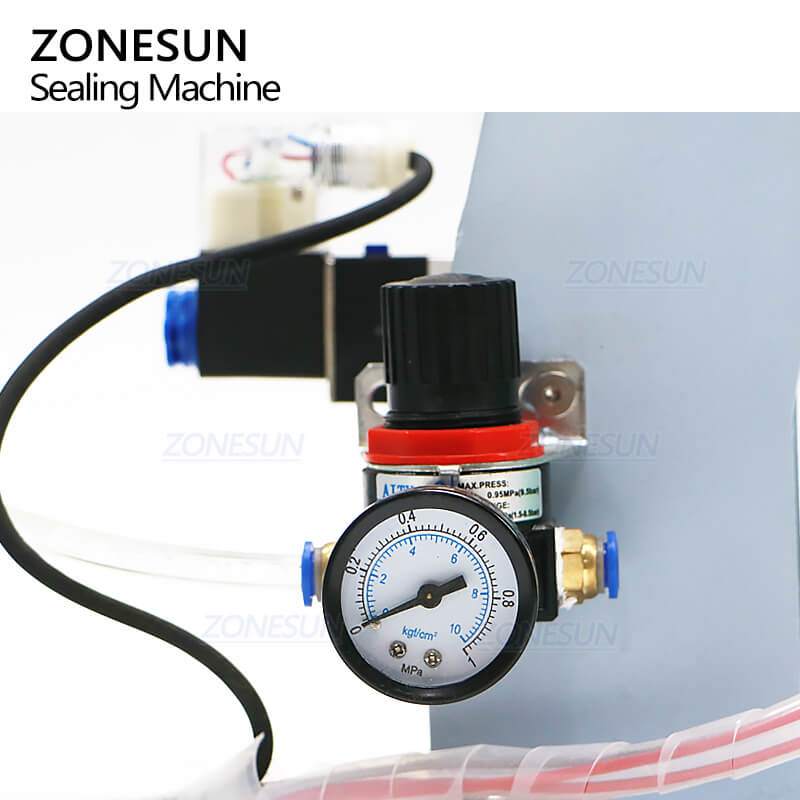 barometer of premade bag with suction nozzle heat sealing machine