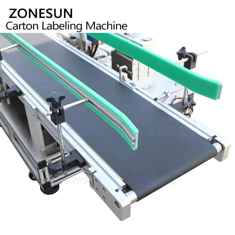 système de convoyeur de la machine d'étiquetage de cartons multi-côtés