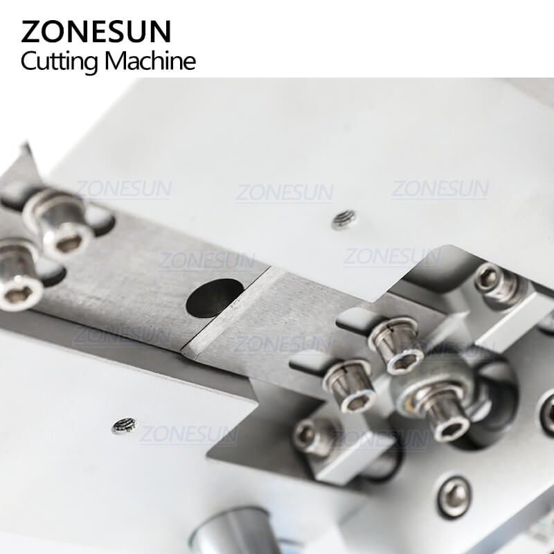 cutting structure of dip tube cutting machine
