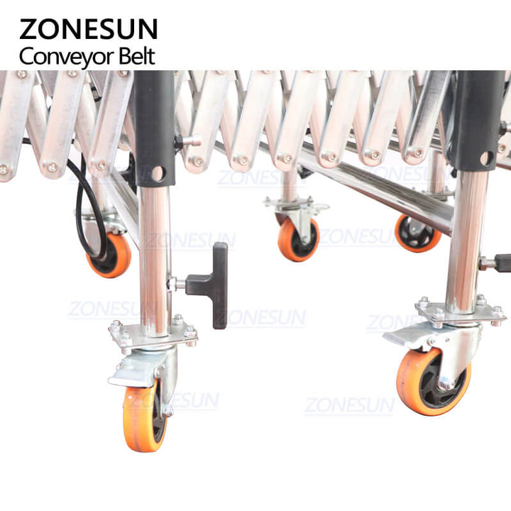 moving wheels of flexible roller conveyor belt 