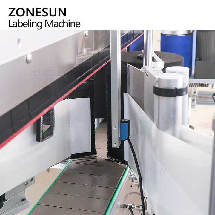 labeling system of automatic labeling machine