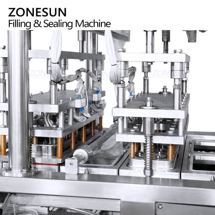sealing structure of cup filling and sealing machine