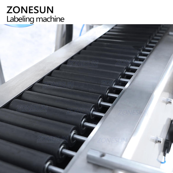 roller conveyor of glass vial label applicator